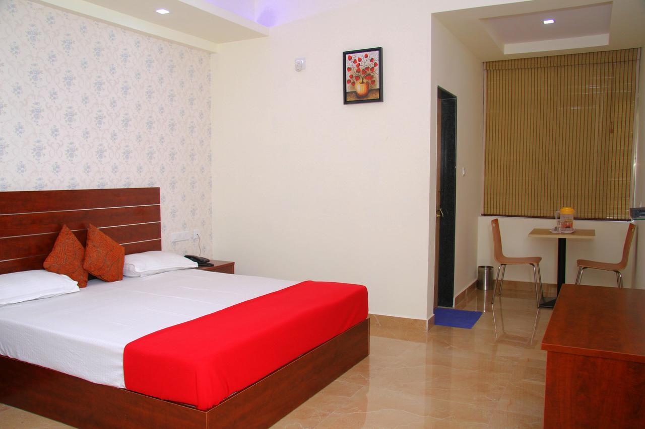 Hotel Kateel International Karkal Kültér fotó